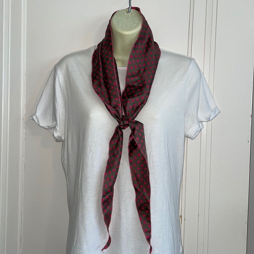 Vintage 70s or 80s gray with pink polka dots polyester neck scarf